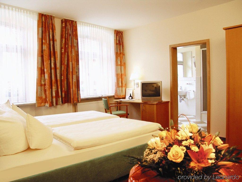 Akzent Hotel Goldner Stern Muggendorf  Dış mekan fotoğraf