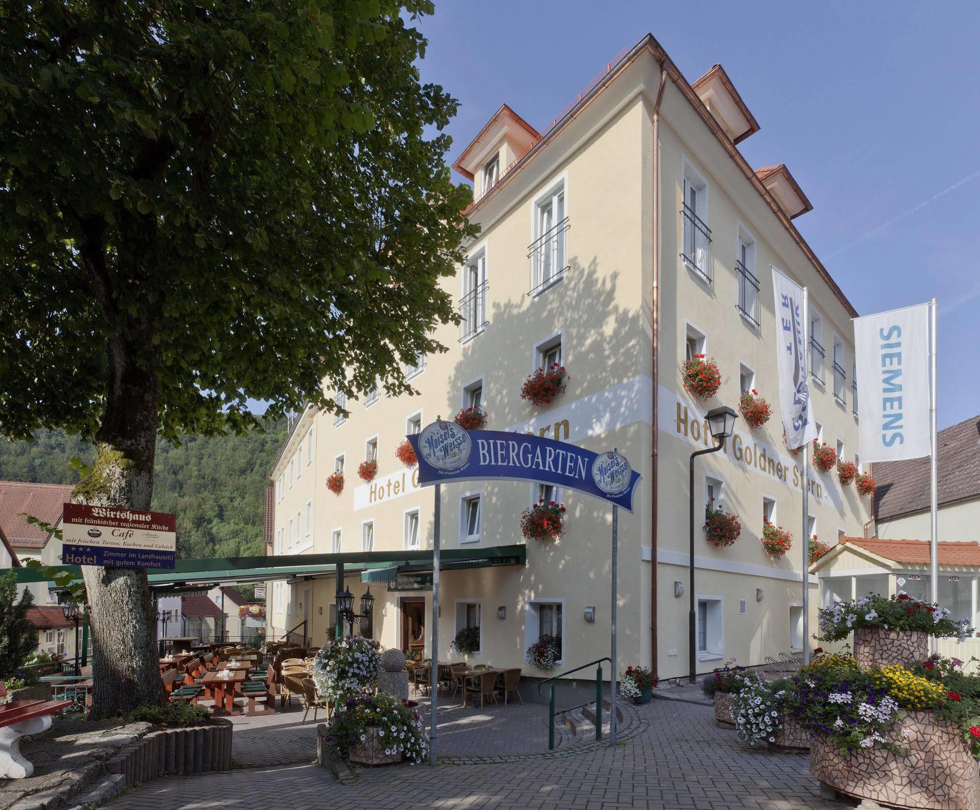 Akzent Hotel Goldner Stern Muggendorf  Dış mekan fotoğraf